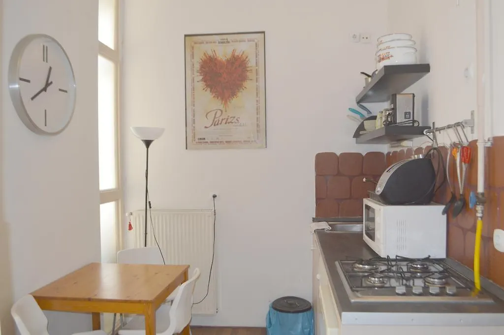 بودابست Castle View Apartment 0*,  المجر